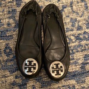 Tory Burch Size 10.5 Black Flats
